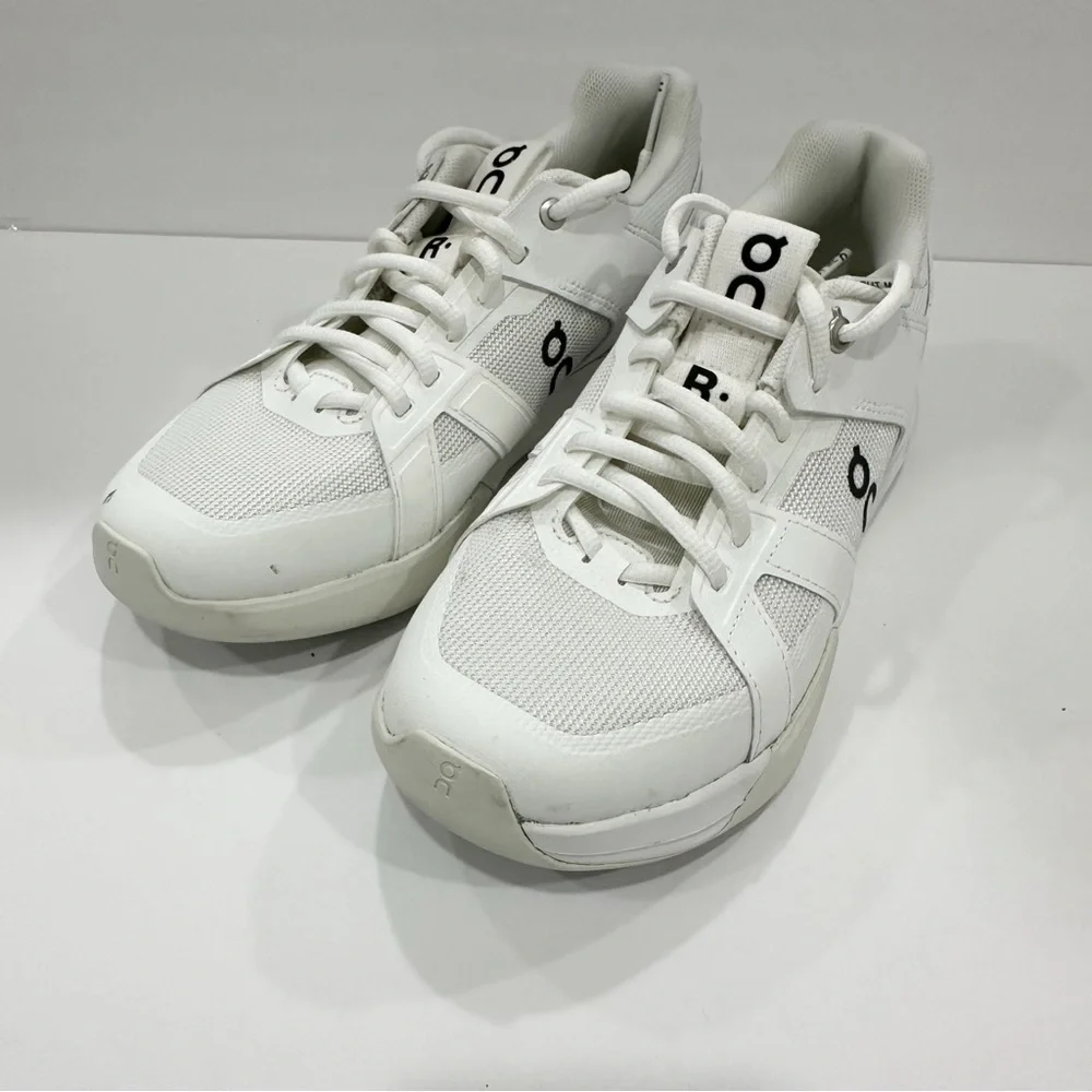 On The Roger Clubhouse Pro Tennis Or Pickleball Shoes In White | Size 7